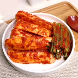 Kimchi HanMaru Altari Kimchi (10kg) 한마루 알타리김치 10kg